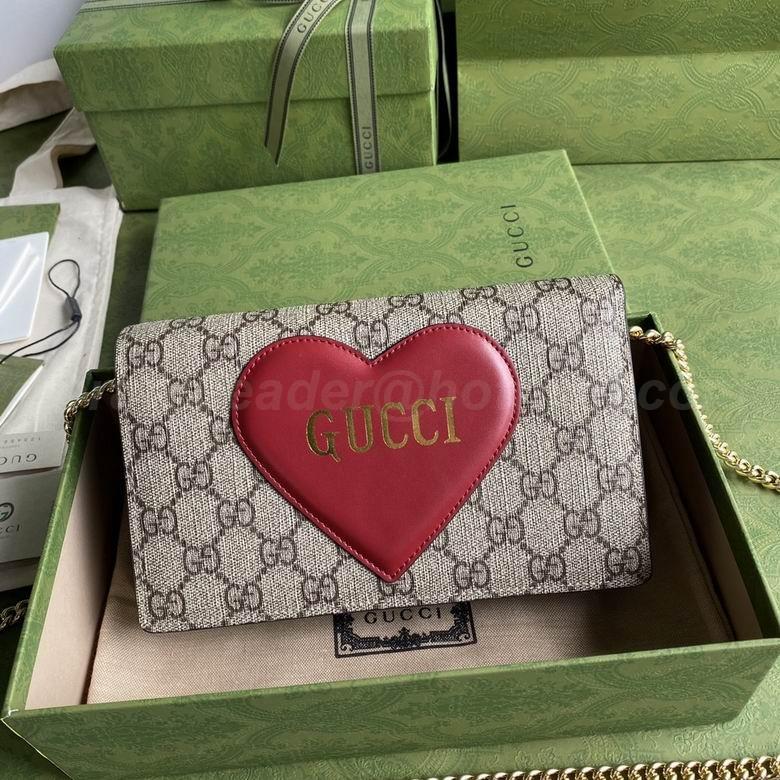 Gucci Handbags 57